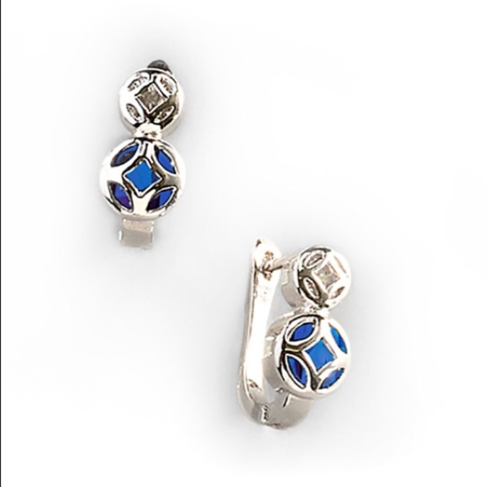 Royale Earrings Rhodium-plated stud with Nicestone
